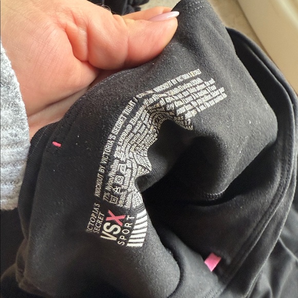 3 Pair of VS Sport Black Leggings - Picture 3 of 4